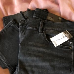 Black distressed slim fit jeans